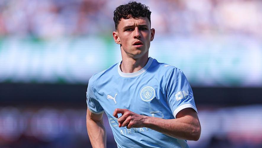Phil Foden tylekoewc8